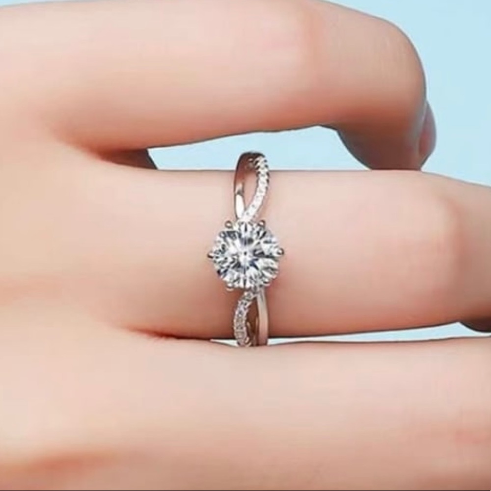 Natural Moissanite Solid 925 Sterling Silver Ring